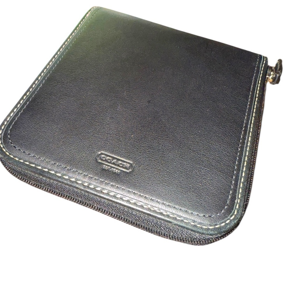 Vintage ▶️ COACH ◀️ Black Leather Travel CD Case - Picture 7 of 8